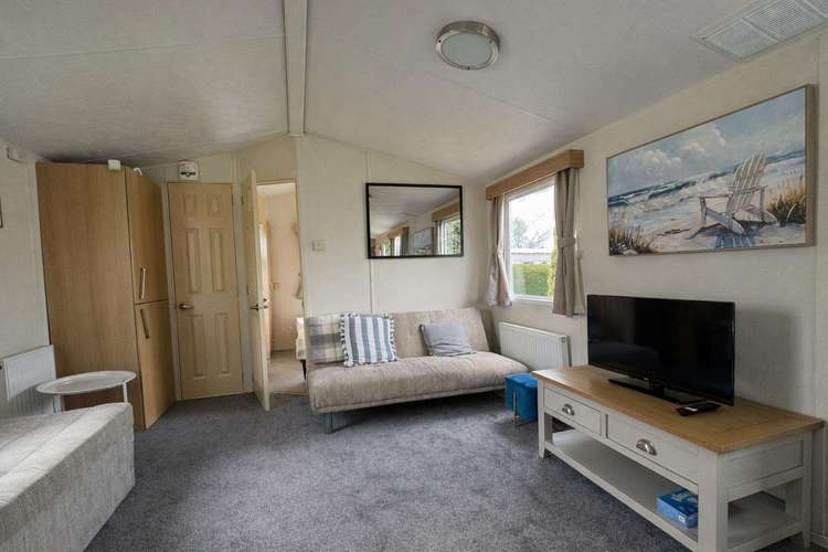 33031W⭐ – Willows, 2 bed, 6 berth caravan with D/G and C/H. Ruby rated Preview 4