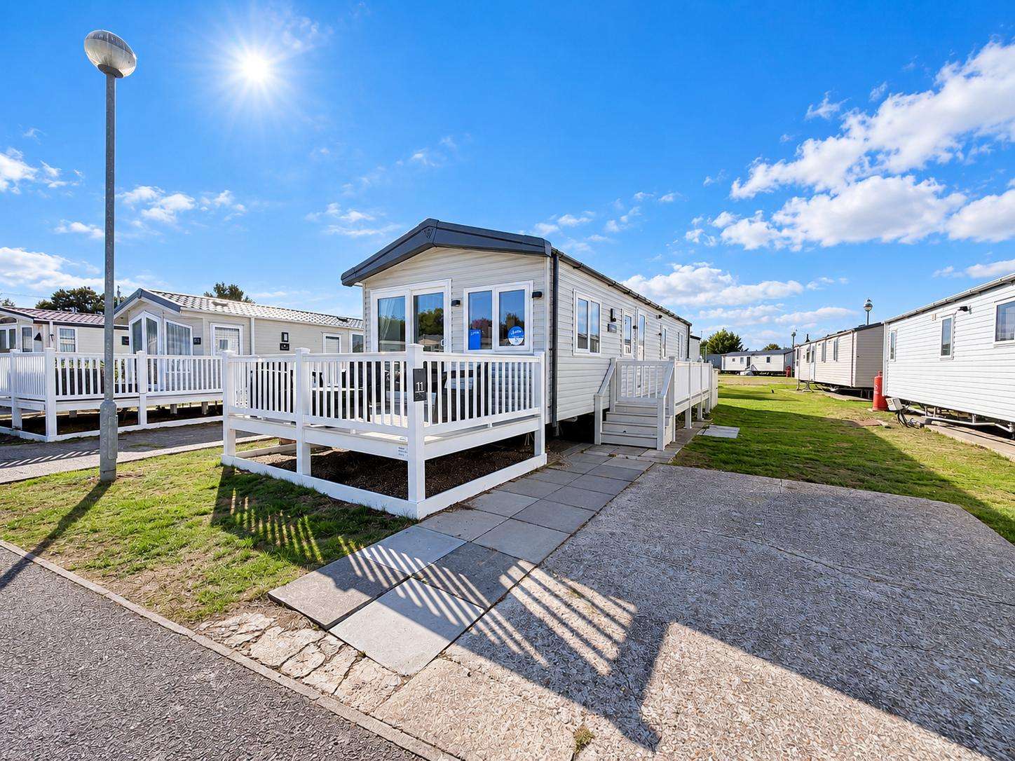Enjoy a beautiful break in Essex at The Orchards Holiday Park. A stay in this 3 bed, 8 berth caravan is the ideal getaway for the whole family in the UK in 2026. - property