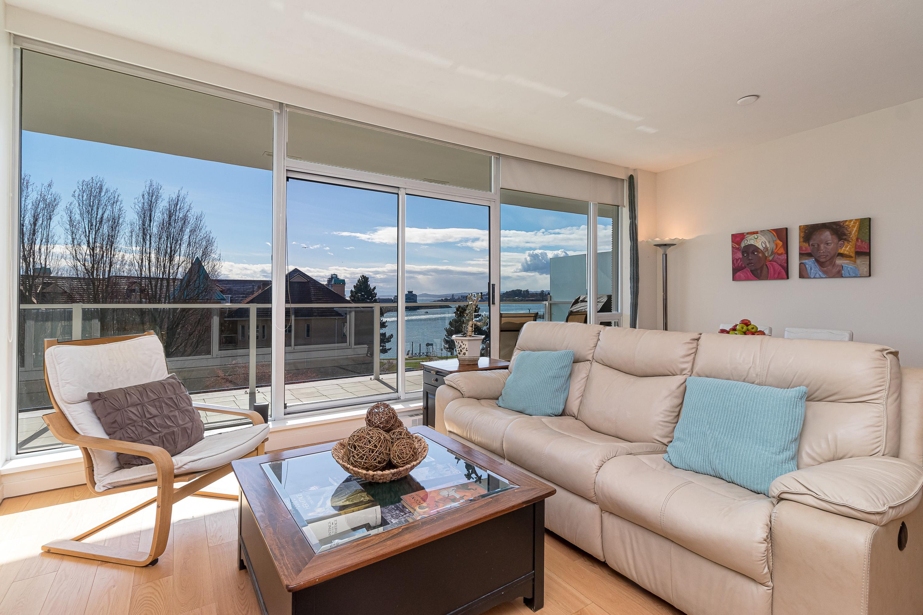 New Listing: Vista Views
