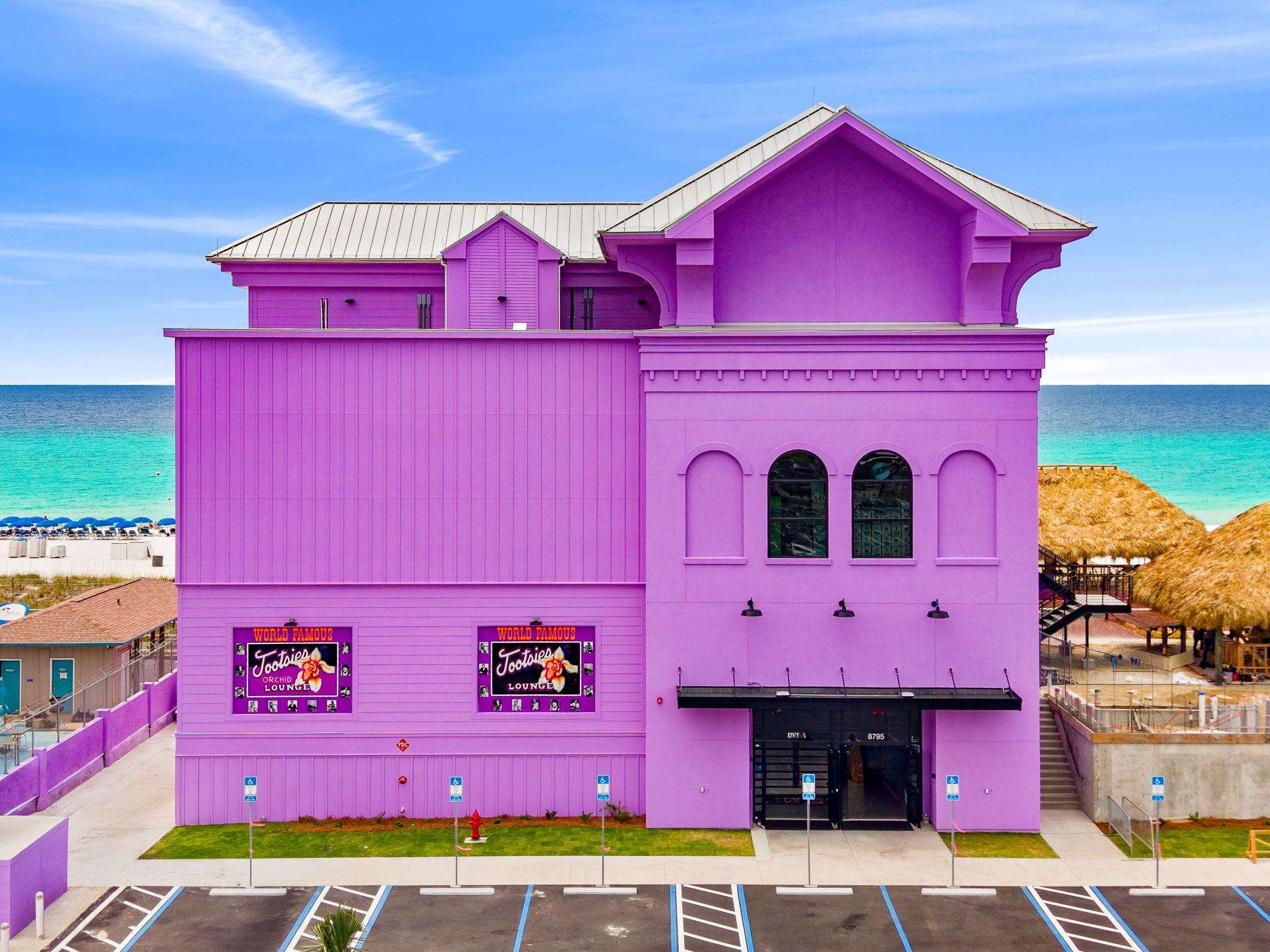 Top of the Gulf #112 | Pink's Palace
