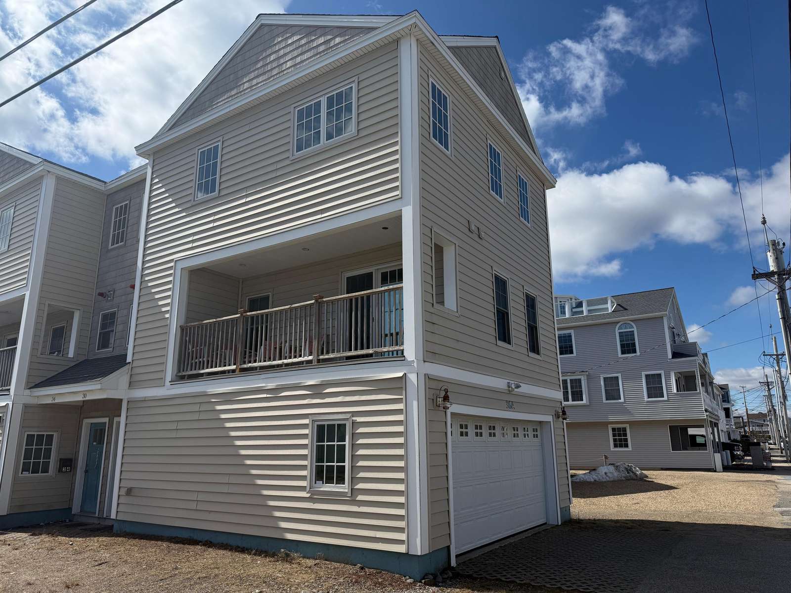 296 | 36A River Avenue - property