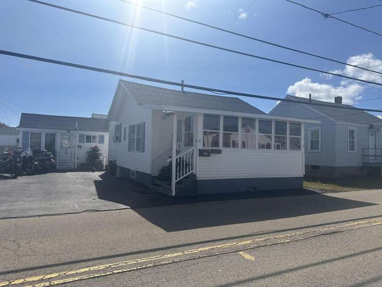 500 | 45-47 Brown Ave (2 Cottages) Preview 0