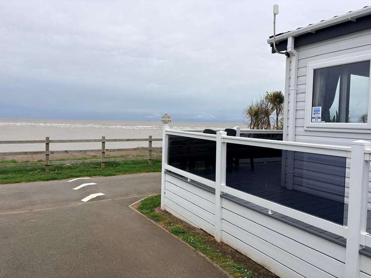 68031CR⭐ – Cresta area, 2 bed, 4 berth lodge with full sea views & decking. Platinum-Deluxe rated Preview 0