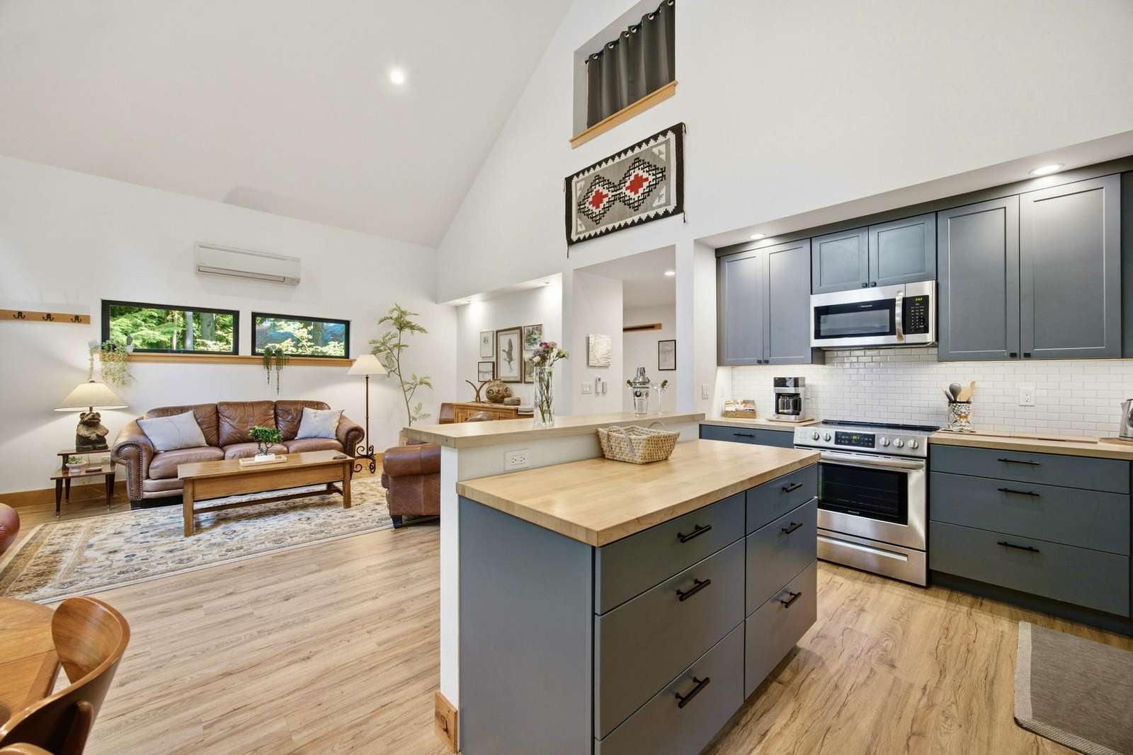 Bakerside Martini Chalet - property