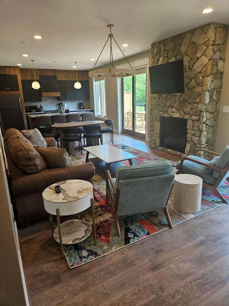 Creekside Coop 3 Preview 0