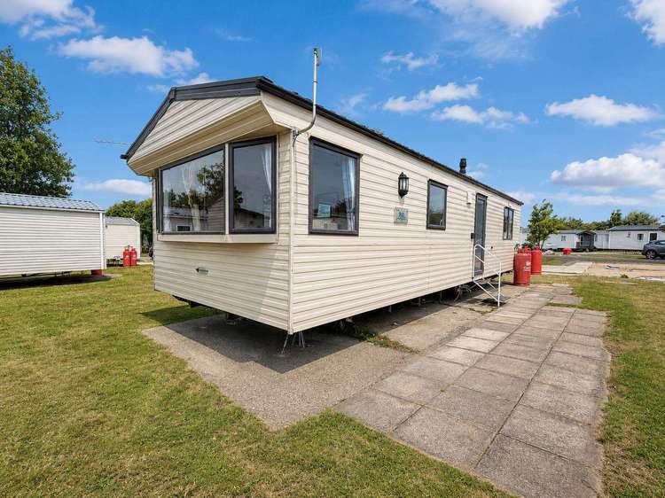 71022E⭐ – Elm, 2 bed, 6 berth caravan. Emerald rated. Preview 0
