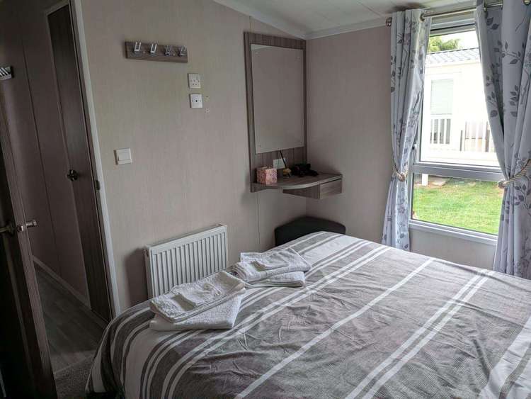 36055A⭐ – A, 2 bed, 4 berth caravan with D/G and C/H. Ruby rated. Preview 5