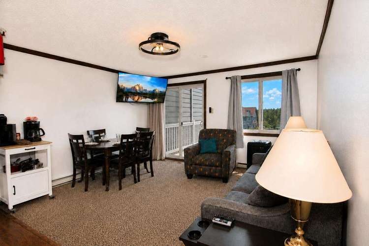 329 Mountain Lodge Preview 0