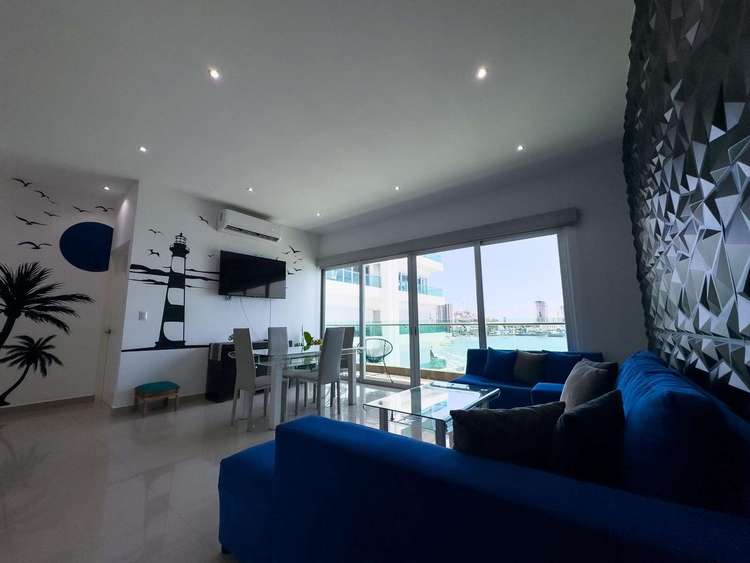 Beautiful Malecon and Beyond 514 Torre eMe Preview