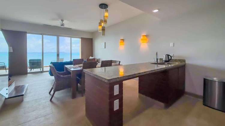 Casa Solaz Preview 2