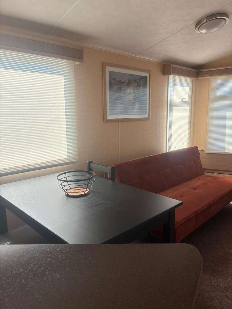 36091F⭐ – F area, 3 bed, 8 berth caravan with D/G and C/H. Emerald rated. Preview 2