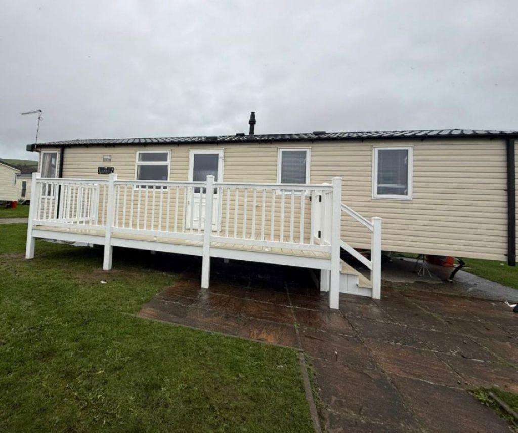 Enjoy a stay in this cosy caravan in Wales. The family will love exploring the rugged Welsh coastline and countryside - property