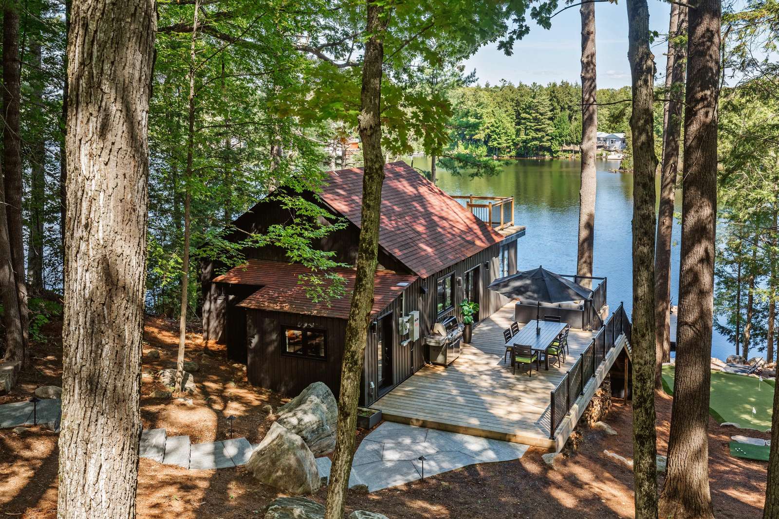 Black Bear Muskoka Preview 0
