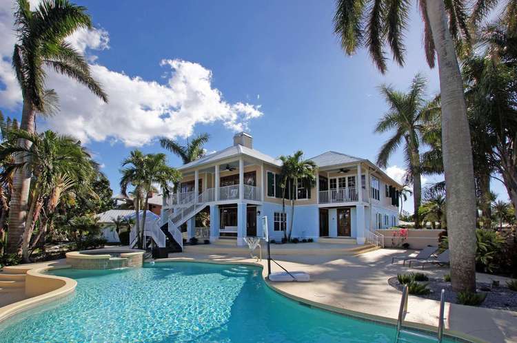 TOP FLORIDA'S Casa Del Rio Preview 0