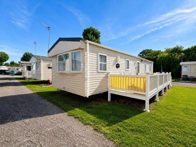 55032PA⭐ – PA area, 3 bed, 6 berth caravan with side decking, D/G and C/H. Ruby rated. Preview 0