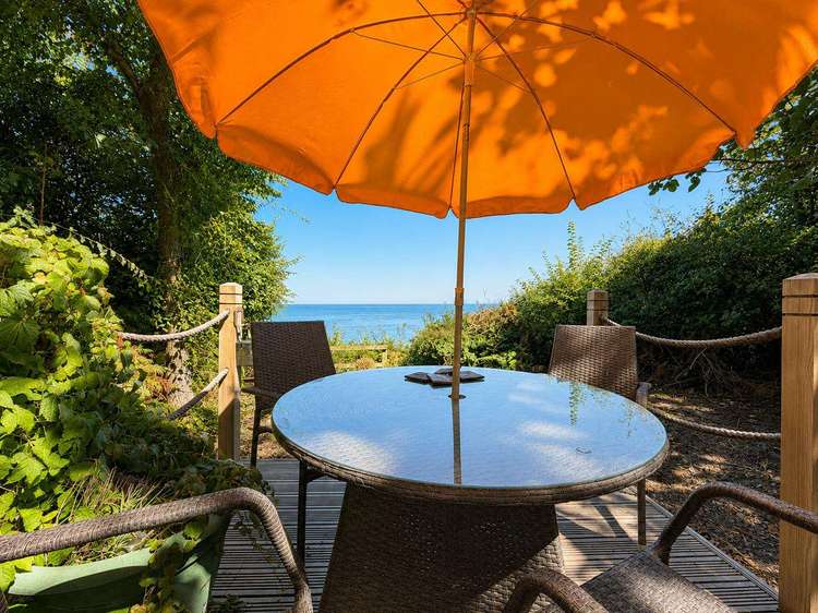 32204OG⭐ – 4 Ocean Glade Phase 2, 2 bed, 4 berth lodge with full sea-views. Platinum-Deluxe rated Preview 3