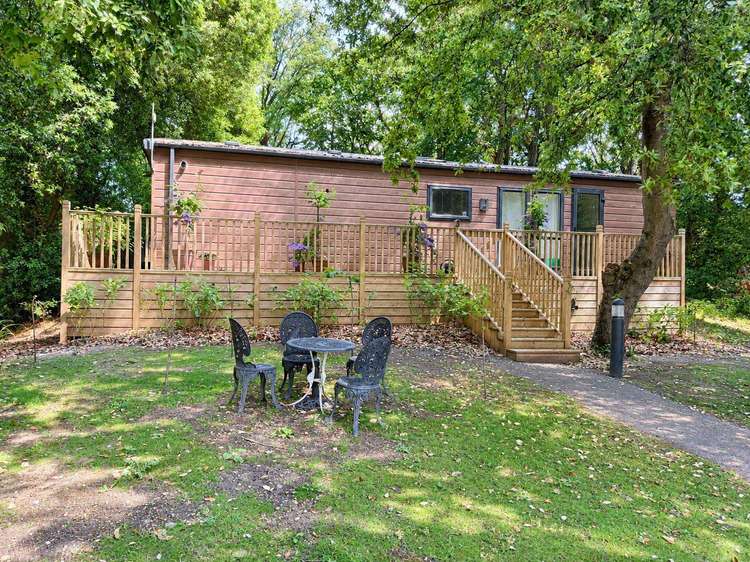 32204OG⭐ – 4 Ocean Glade Phase 2, 2 bed, 4 berth lodge with full sea-views. Platinum-Deluxe rated Preview 0
