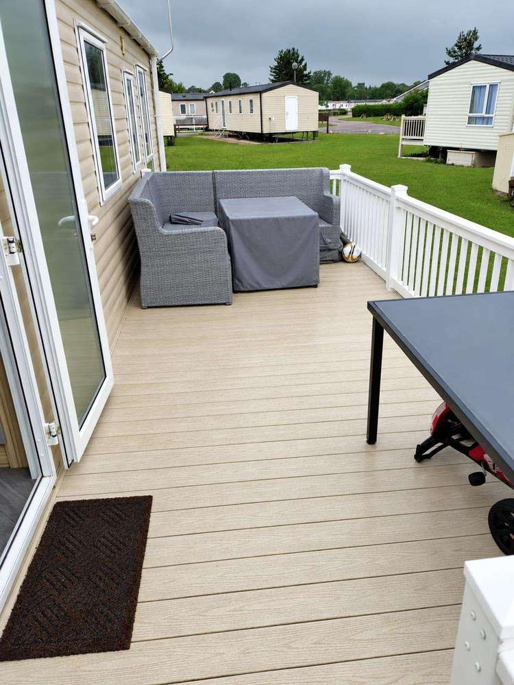 15075F⛱️ – The Fairways area, 3 bed, 6 berth caravan with decking, D/G & C/H. Opal Rated. Preview 1
