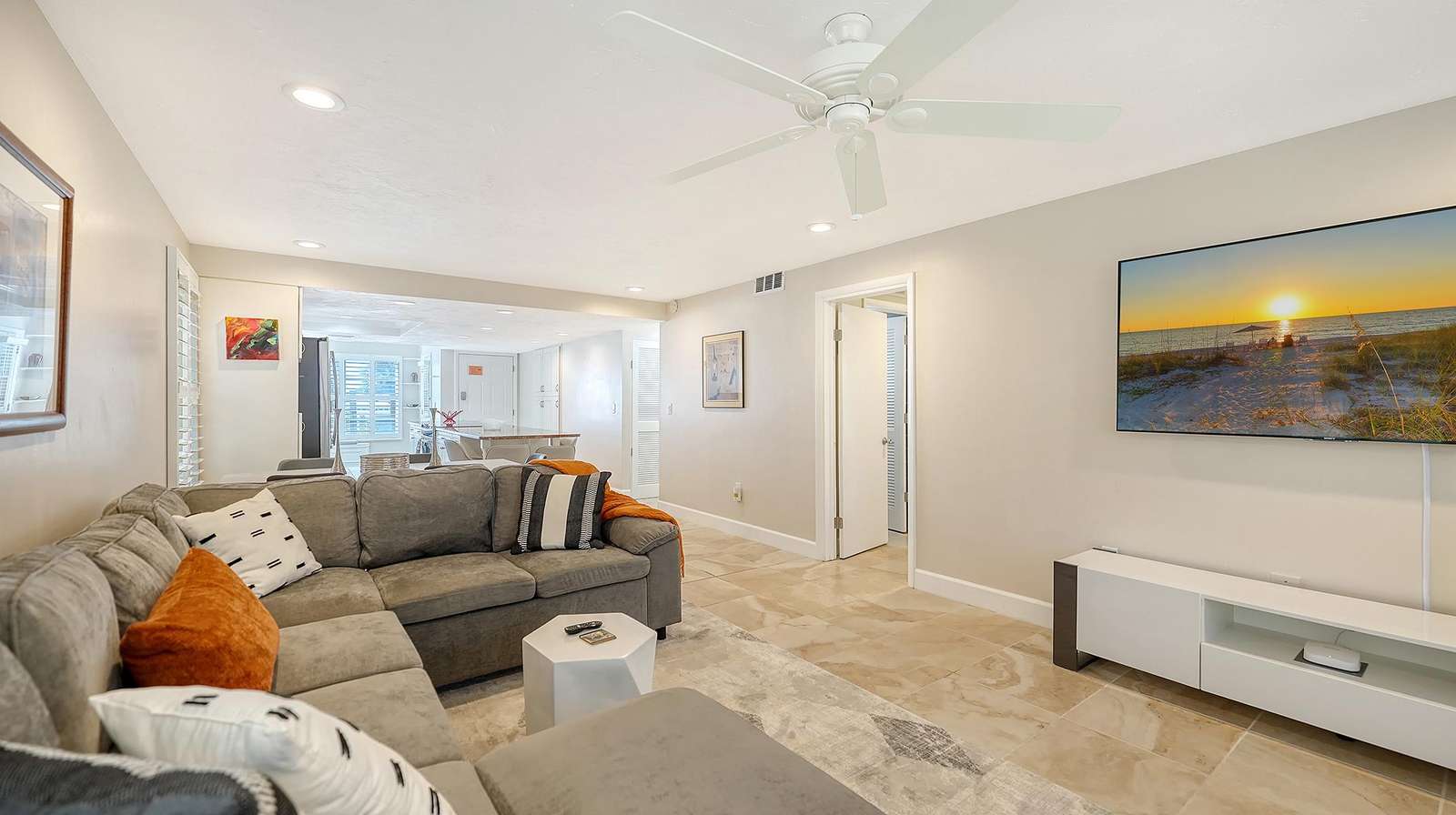 Beach Harbor Club B207 by FGC — photo 1