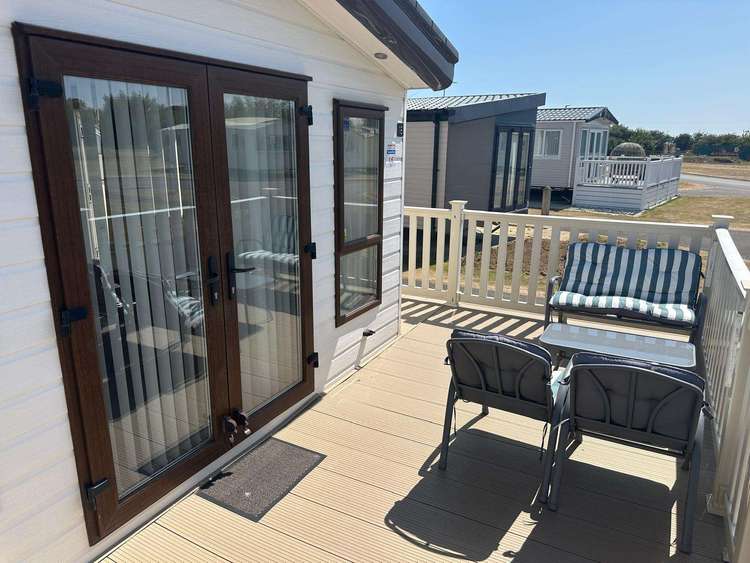 62018RV⭐ – Rowan Vale area, 2 bed 6 berth caravan with decking, D/G and C/H. Opal rated Preview 2
