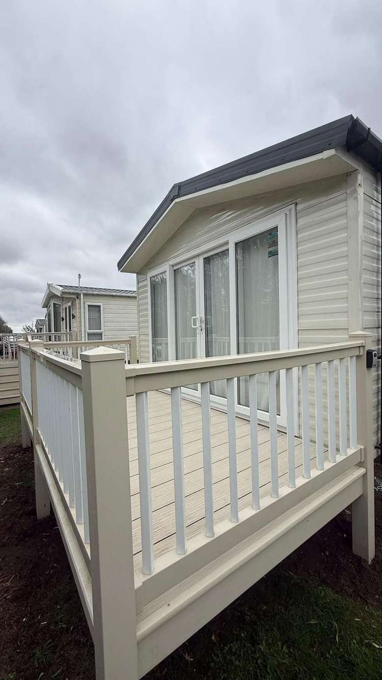 66654NB⭐ – New Beach, 3 bed, 8 berth caravan with front decking, D/G, and C/H. Diamond rated. Preview 1