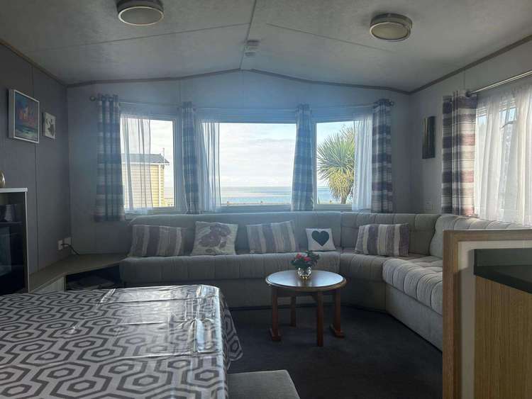68026CR⭐ – CR, 2 bed, 6 berth caravan with partial sea-view and DG / CH. Opal rated Preview 5