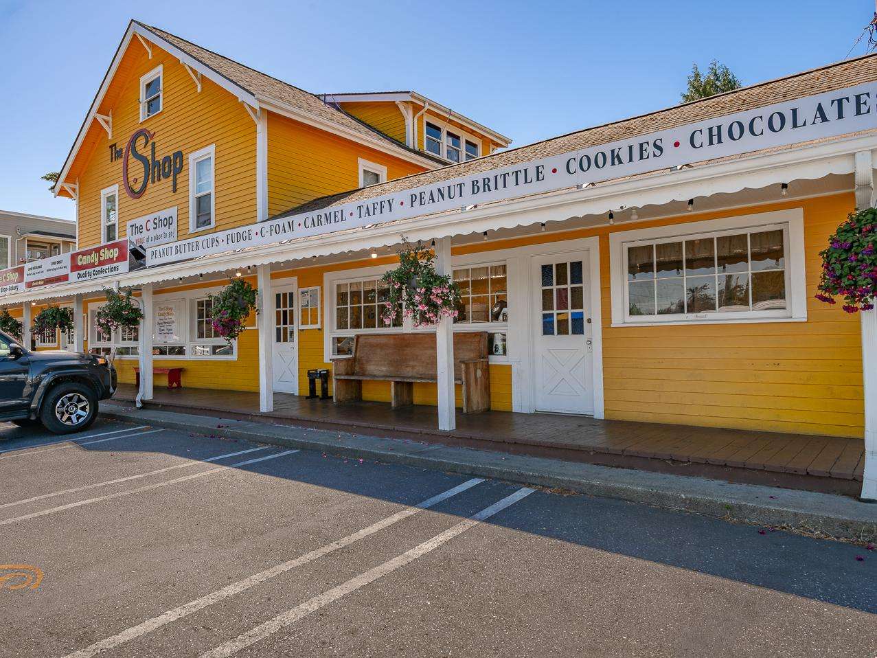 Birch Bays every popular C-Shop.  Ice cream, candy and more. - property