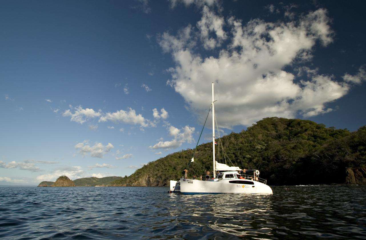 Catamaran cruise, leaving out of Tamarindo daily