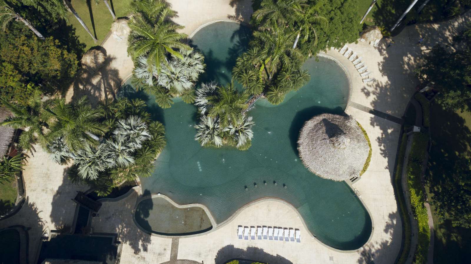 Aerial view Condo pool