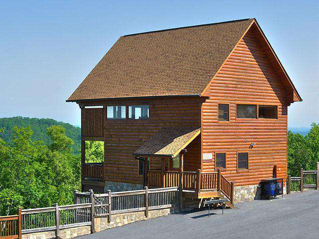 Above It All – Starr Crest Resort Preview 0