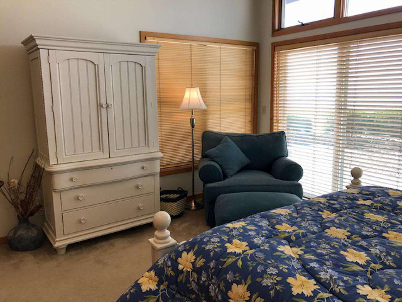 Large Bedroom