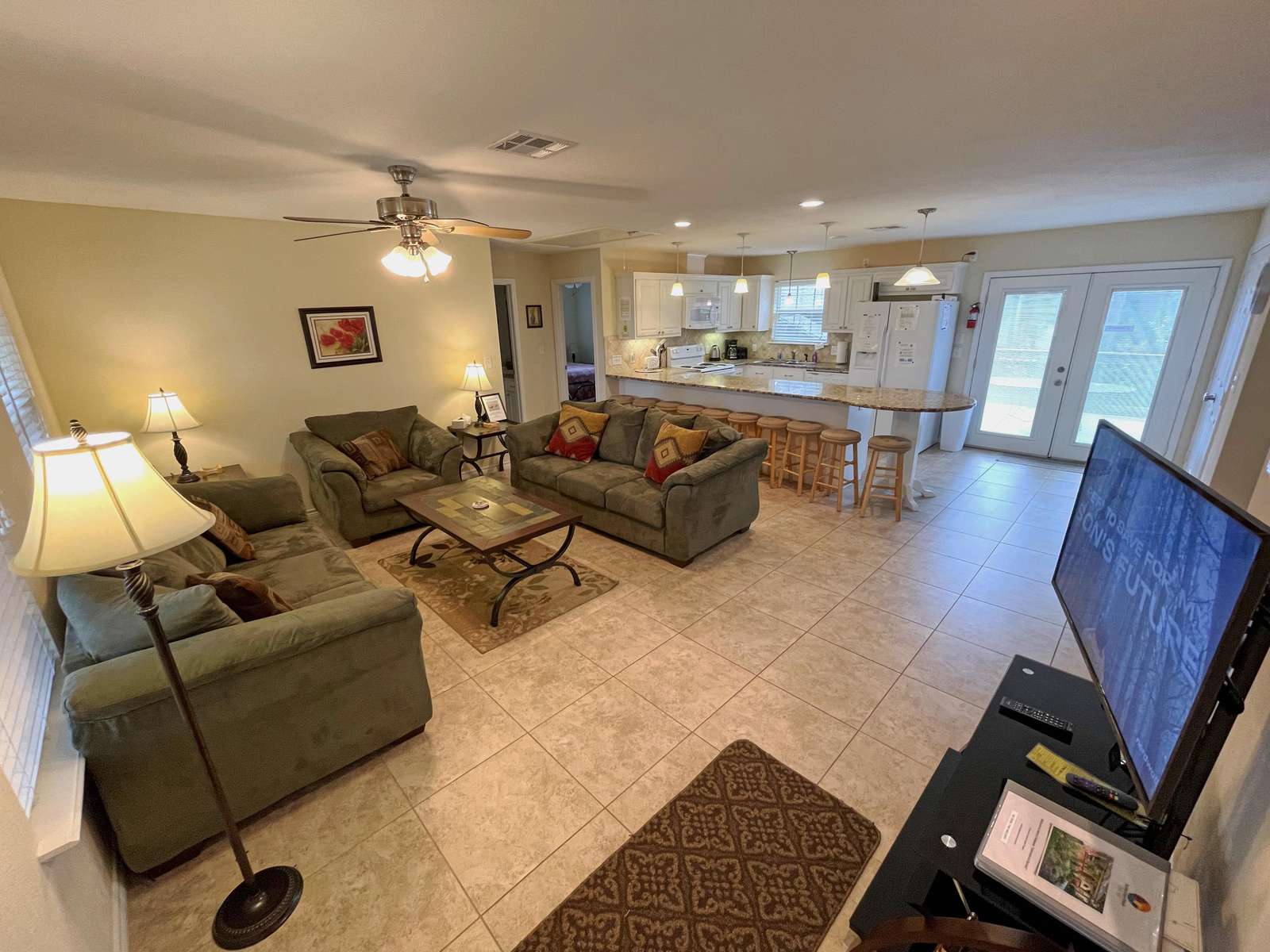 Our guests love the open concept floorplan.It keep everyone in the group.