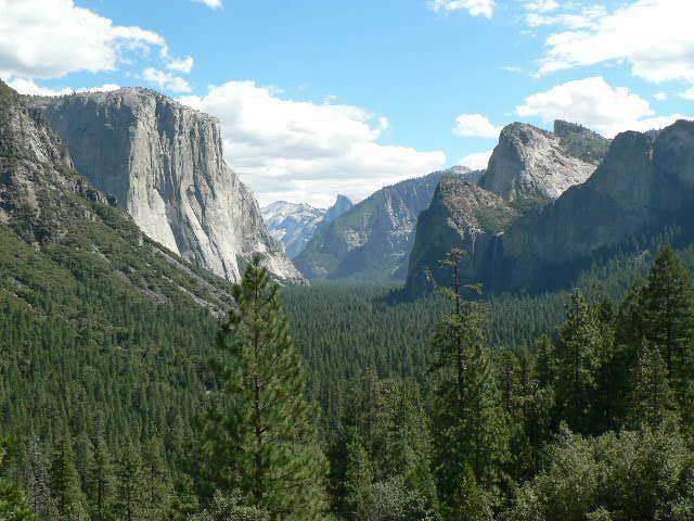 Tunnel View