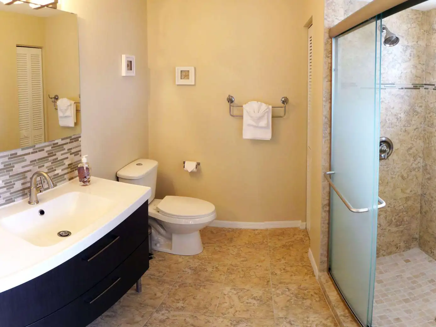 Pool Home – 4212 1st Ave W