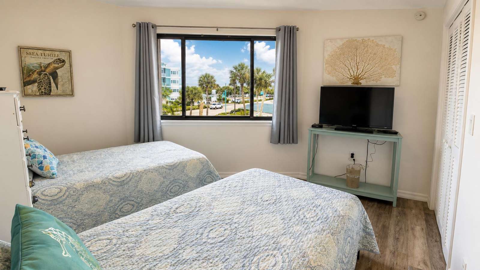 2nd Bedroom