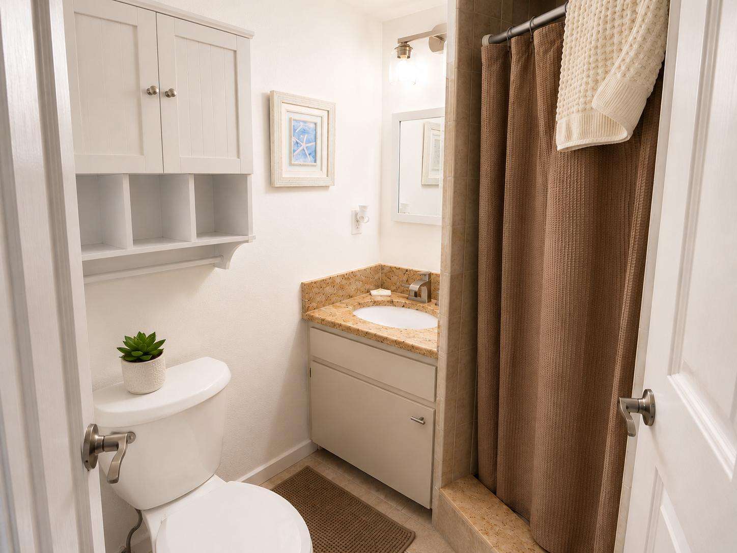 2nd Bathroom