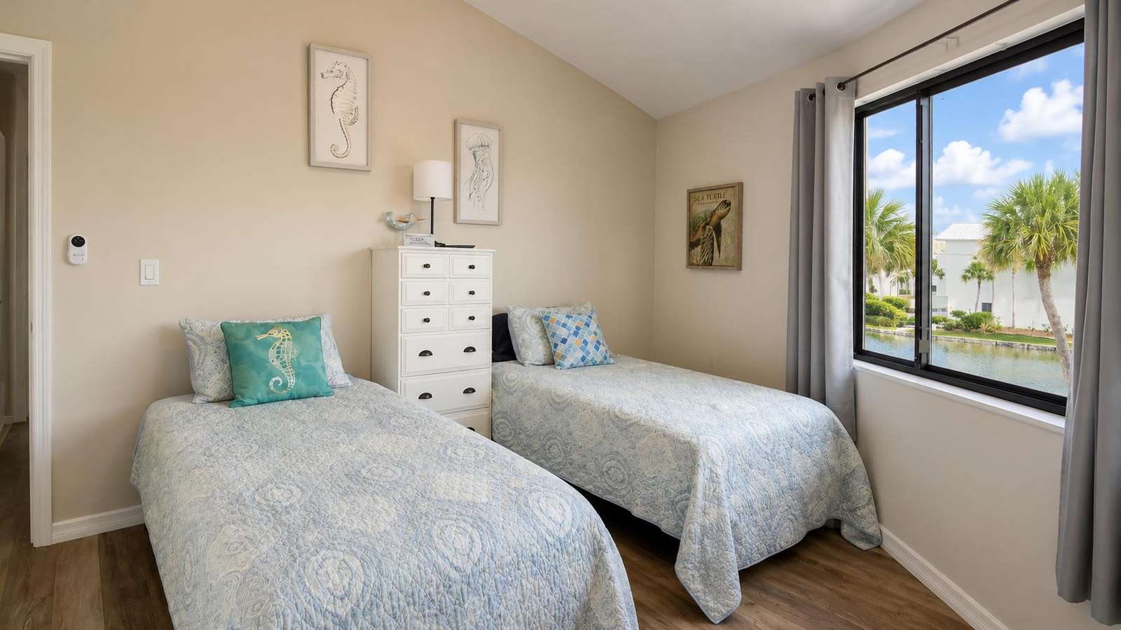 2nd Bedroom
