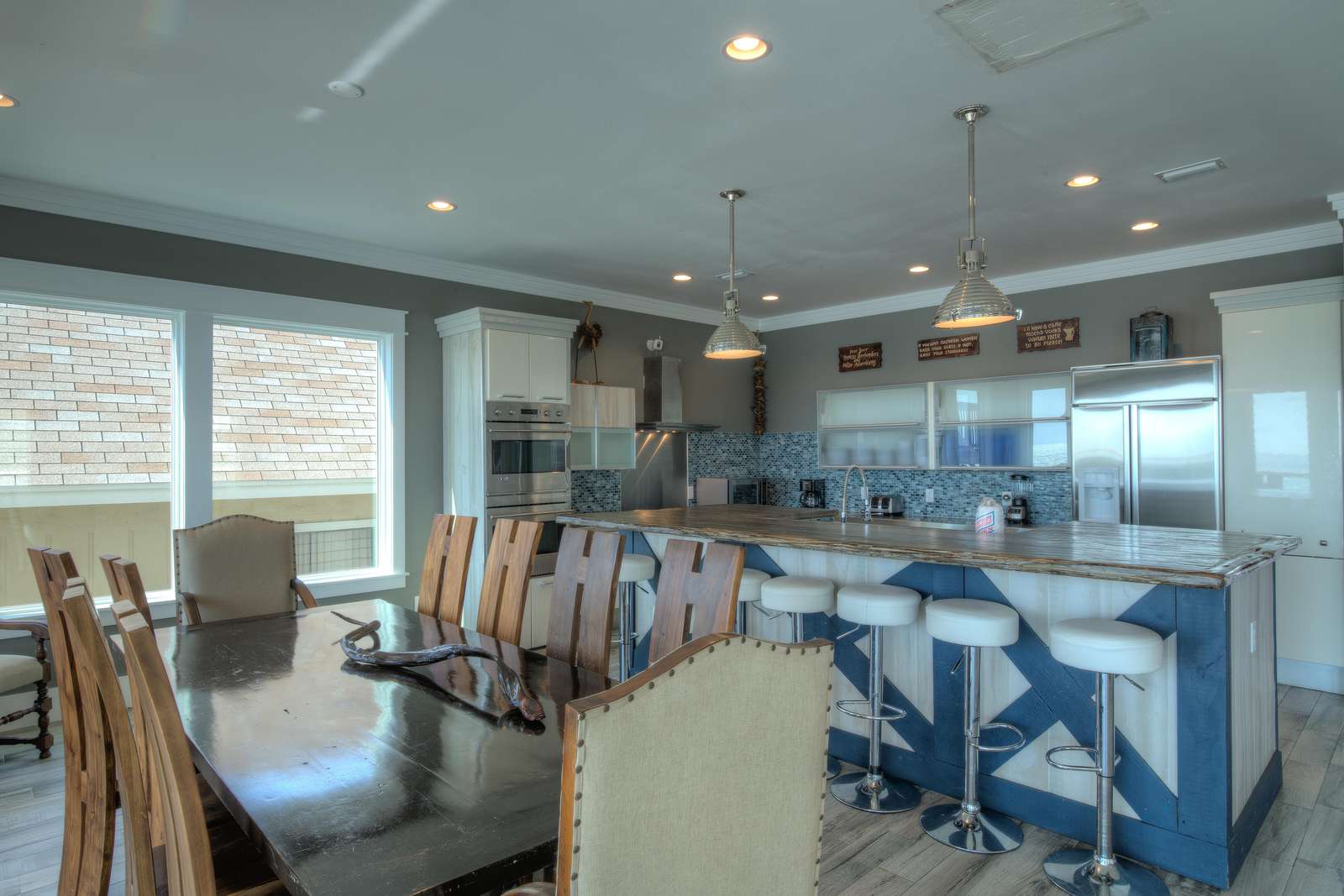 Table for Large Parties and Stools at Huge Island