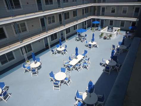 sun deck