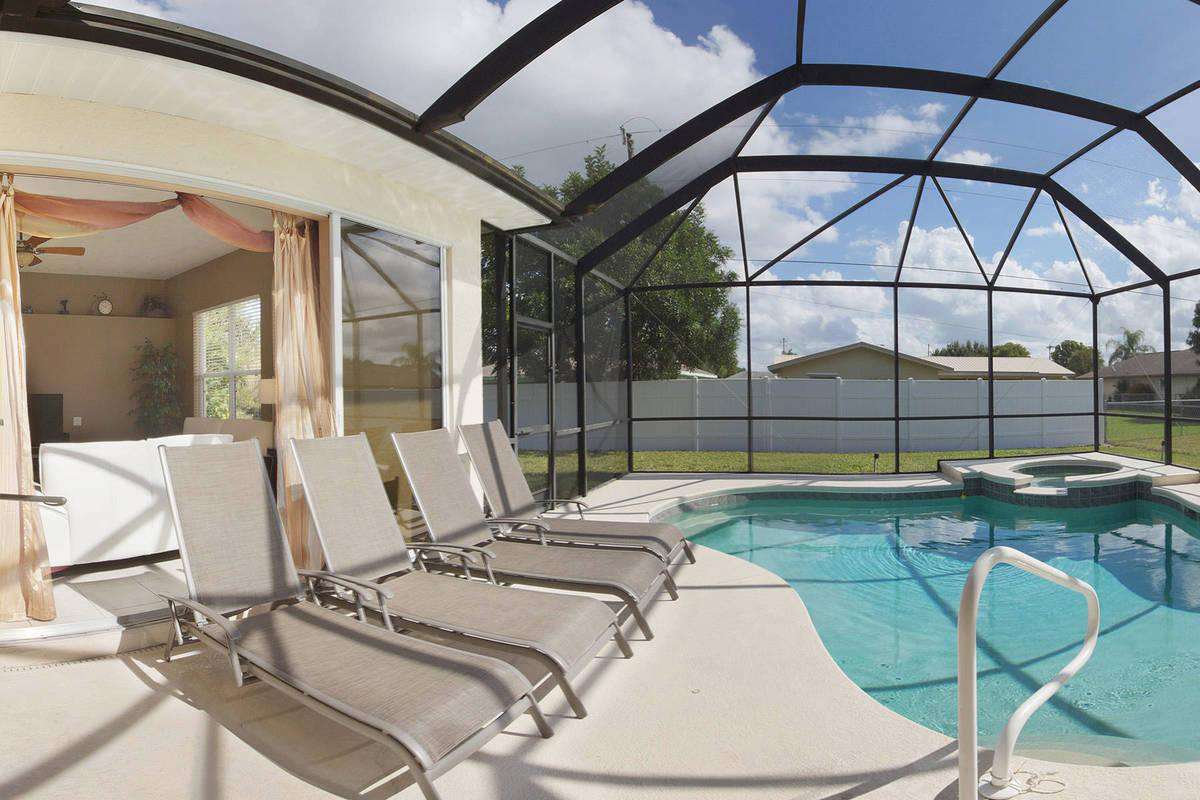 Wischis Florida Home - Ferienhaus Cape Coral - Hausverwaltung - Immobilien