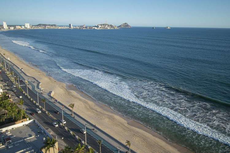 The Best Location on the Malecon- Horizon 1601 Preview