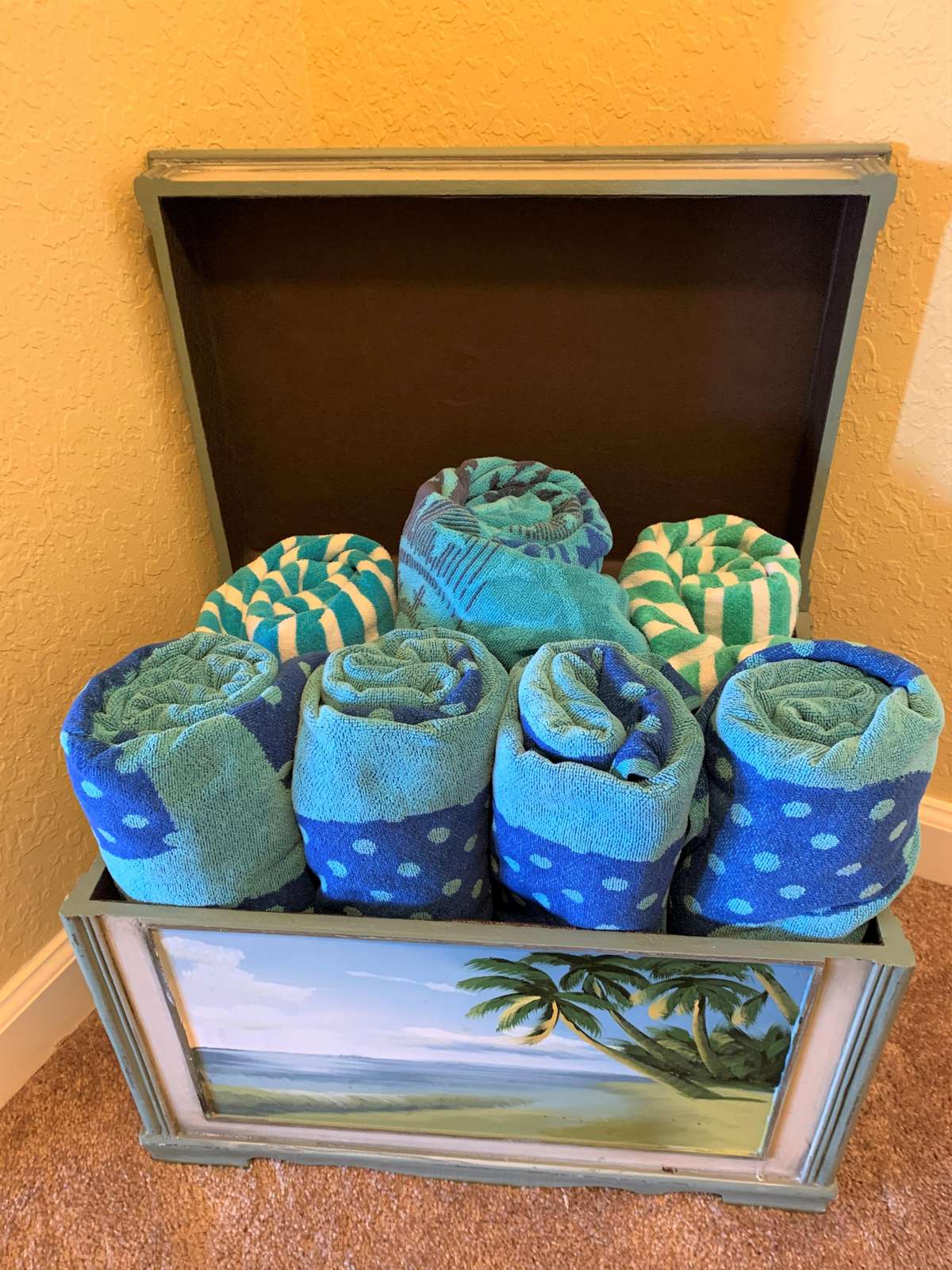 Pool towels