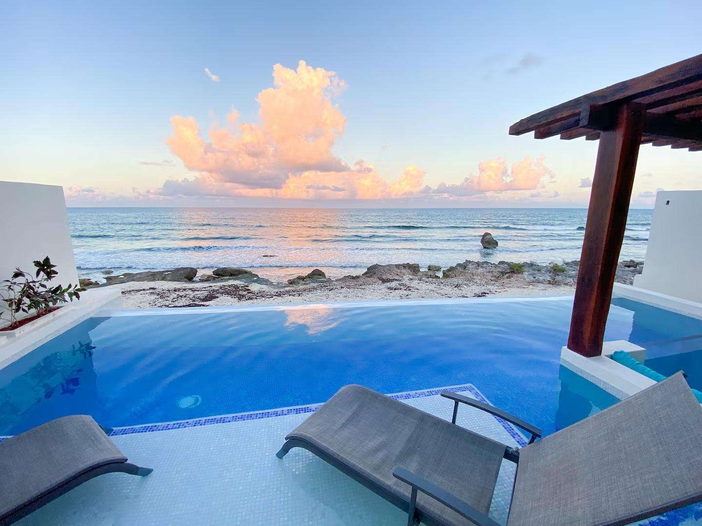 Casa Vidrio de Mar Avance 1