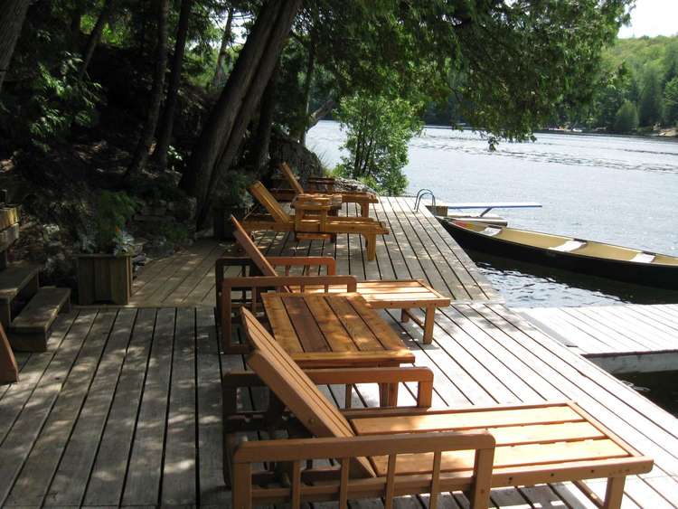 1007 Salerno Lake Cottage Preview 0