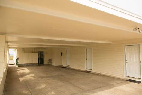 Garage Area
