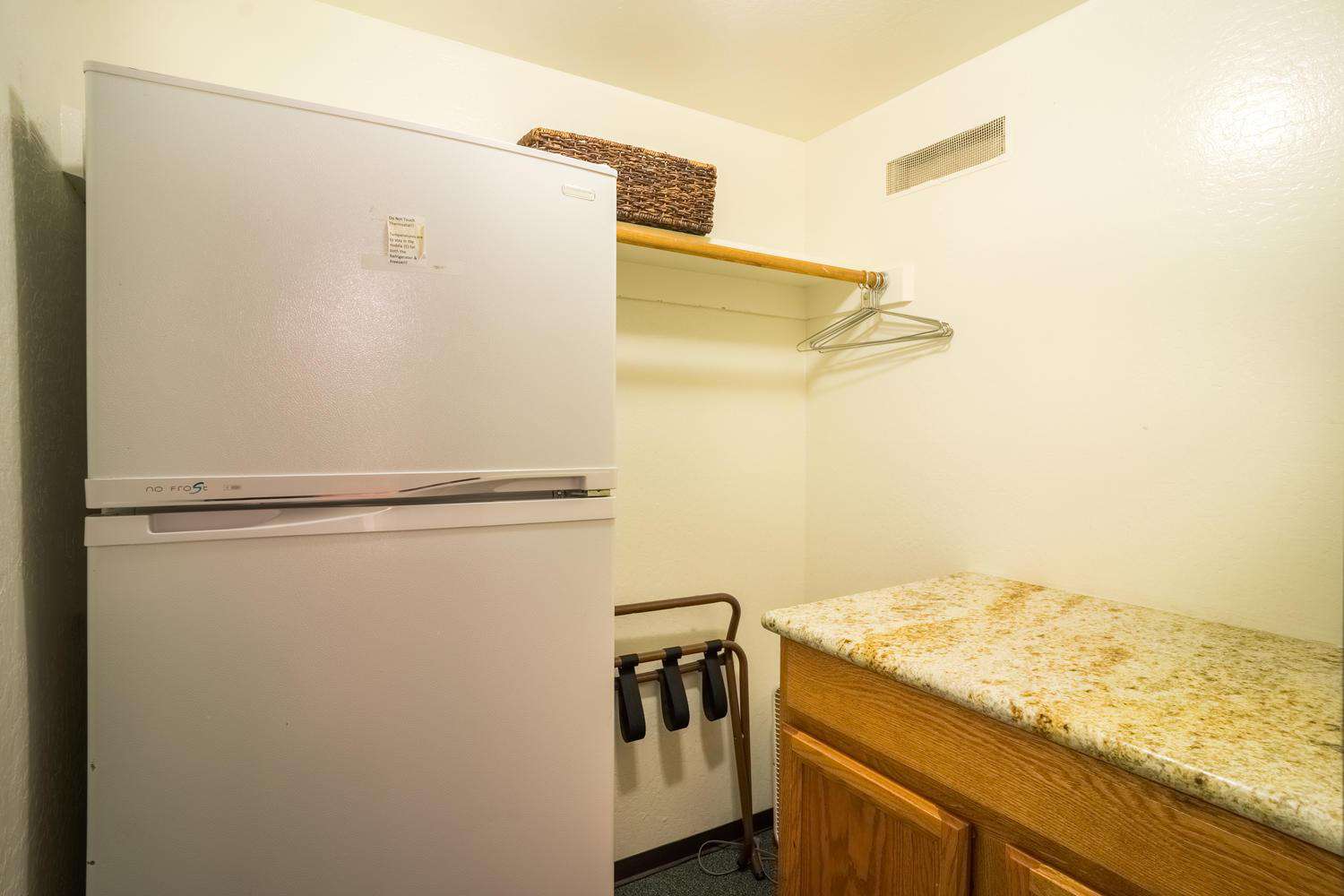 Refrigerator Room