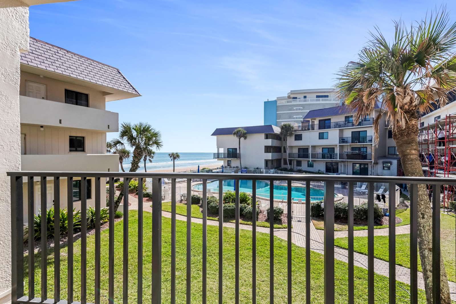 Bent Palm Unit 220 Preview 0