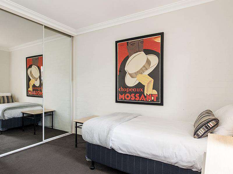 Accommodation Subiaco