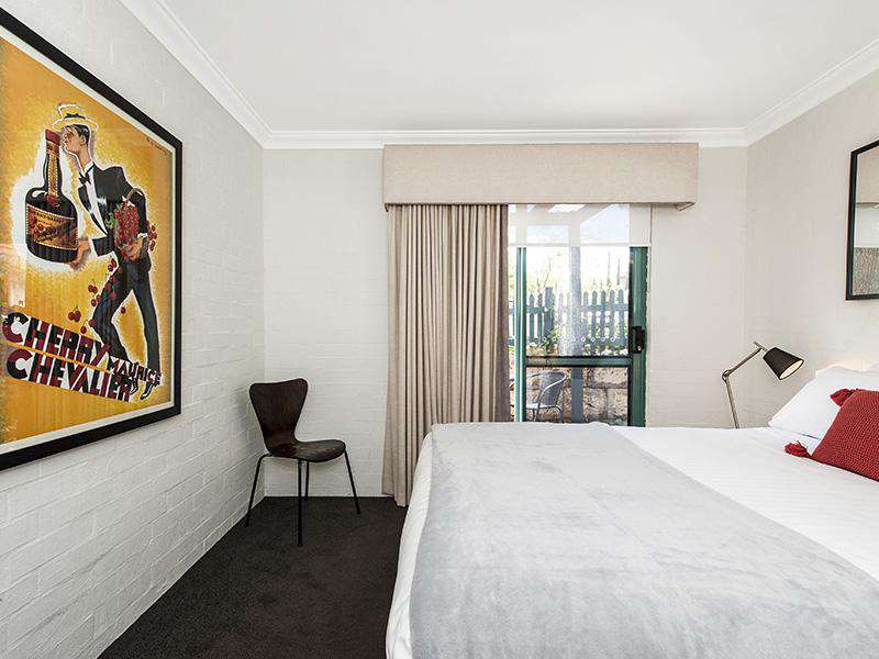 Accommodation Subiaco