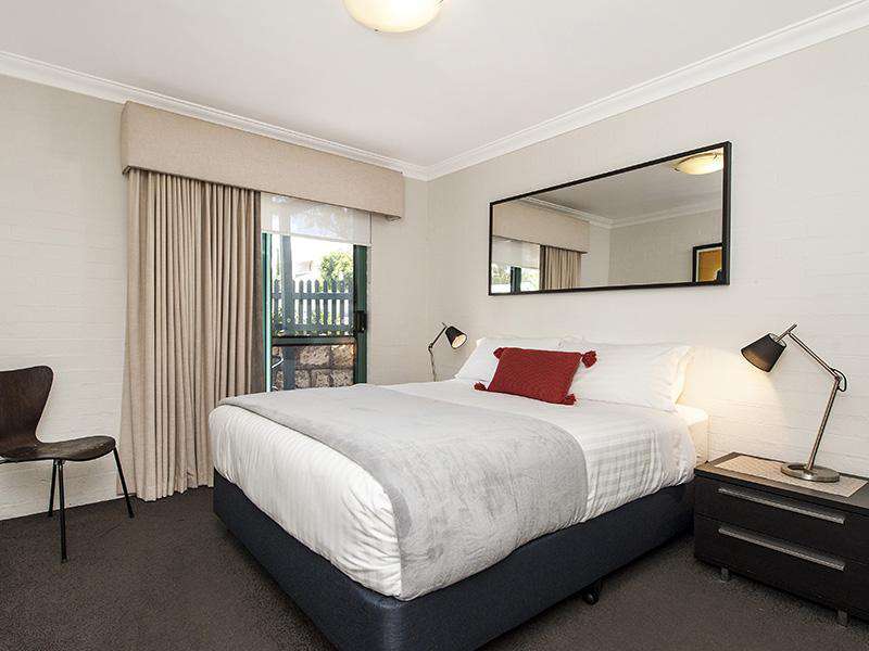 Accommodation Subiaco